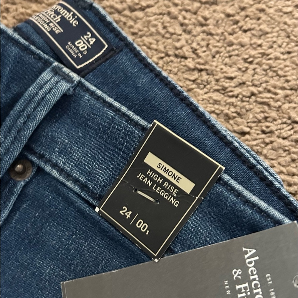 Abercrombie & Fitch High Rise Jean Legging